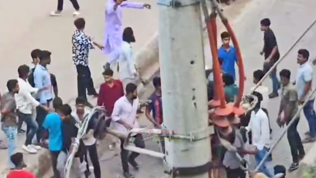 নাসিক কর্মীদের ওপর হা'মলার ঘটনায় ১৬০ হকারের বিরুদ্ধে মা'মলা 