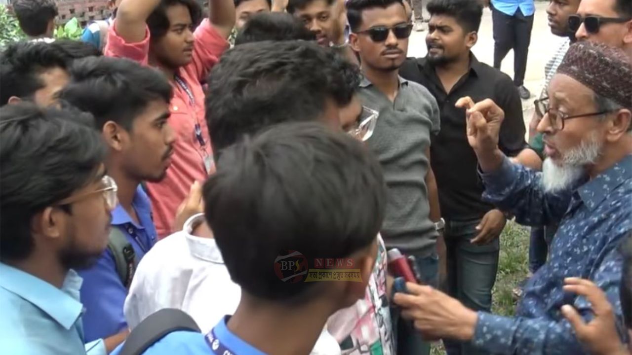 নবীন বরণ ঘিরে তোলারাম কলেজে উত্তেজনা, থামালেন অধ্যক্ষ