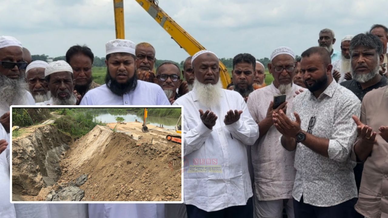 আবারো নিজ অর্থায়নে রাস্তা সংস্কারের কাজ করলেন চেয়ারম্যান জাকির হোসেন