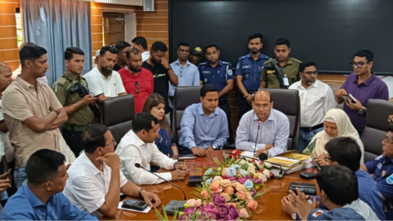 নারায়ণগঞ্জ সদরের ১৩ পশুর হাটের ইজারা পেলেন যারা