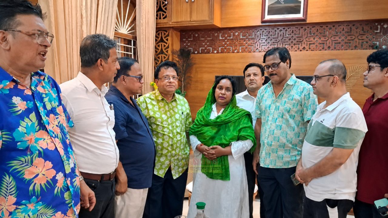 ফিরছেন আইভী, কাঁপছে নারায়ণগঞ্জের রাজনৈতিক মাঠ