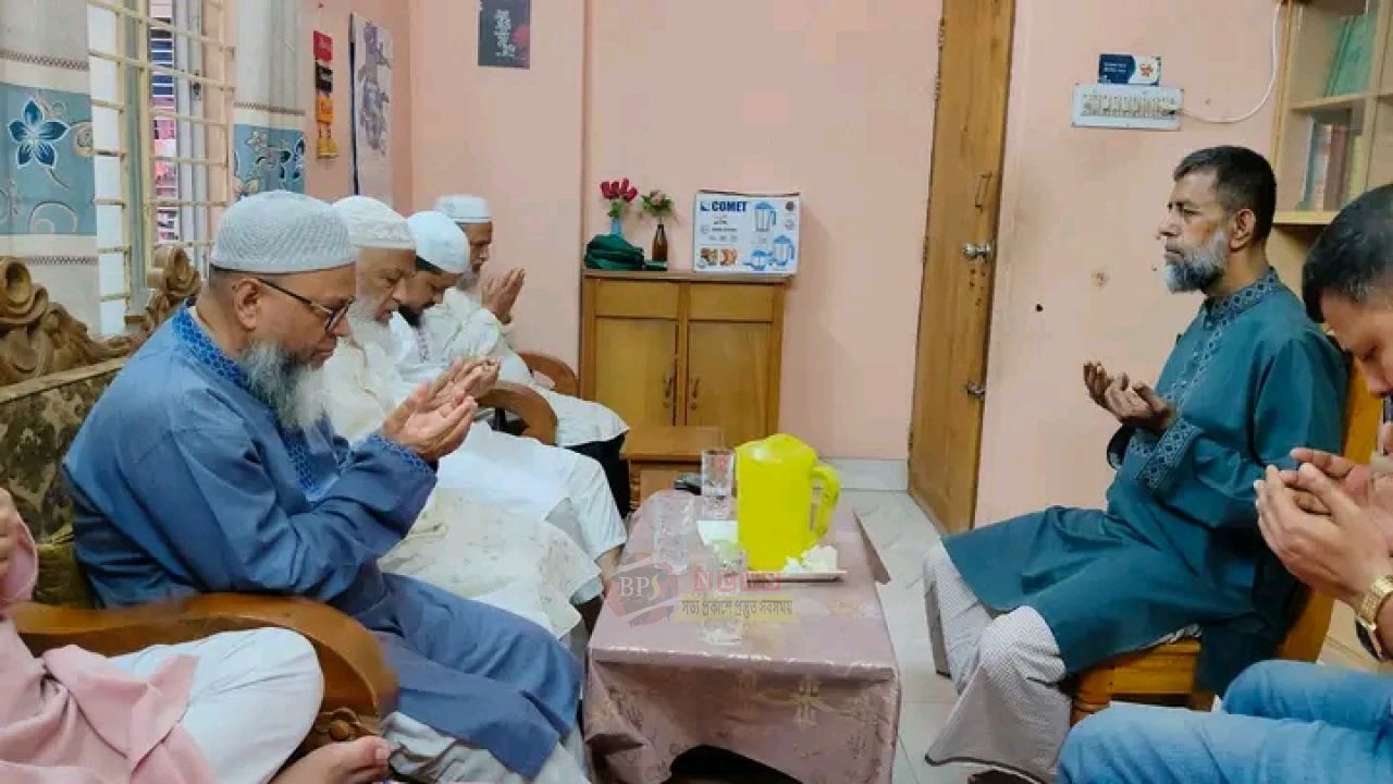 পূর্ব থানা জামায়াত নেতা আখতারুজ্জামানের শারীরিক খোঁজ নিলেন মহানগর নেতৃবৃন্দ