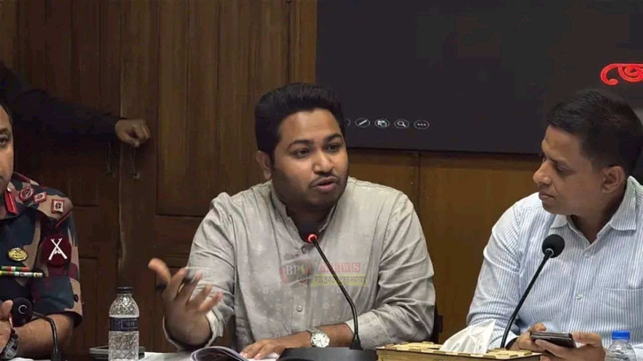জেলা আইন-শৃঙ্খলা সভায় জনস্বার্থের ৮ দফা দাবি তুলে ধরলেন নারায়ণগঞ্জ-৪ এর এমপি