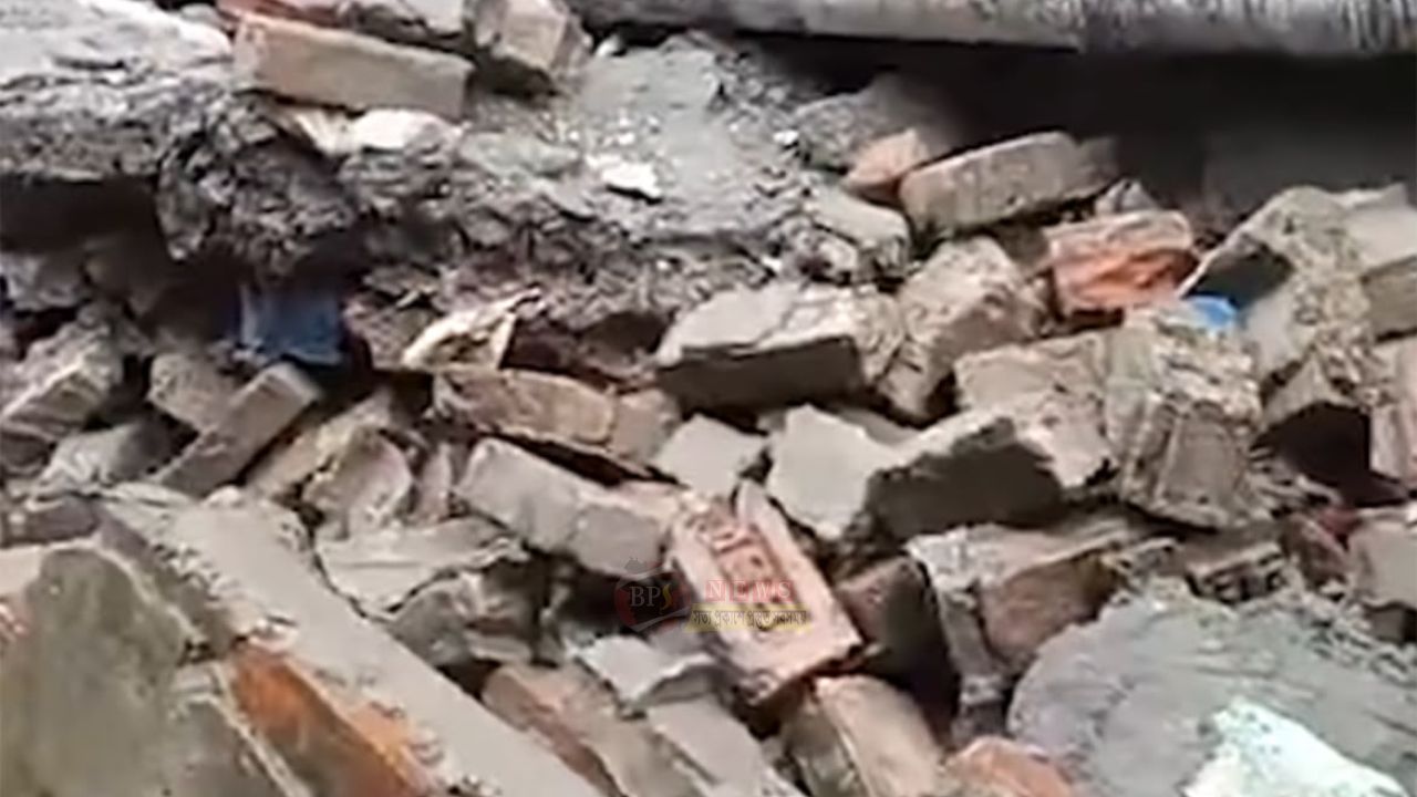 নারায়ণগঞ্জে বাড়ির সীমানা প্রাচীর ধসে আহত ২ শিশু