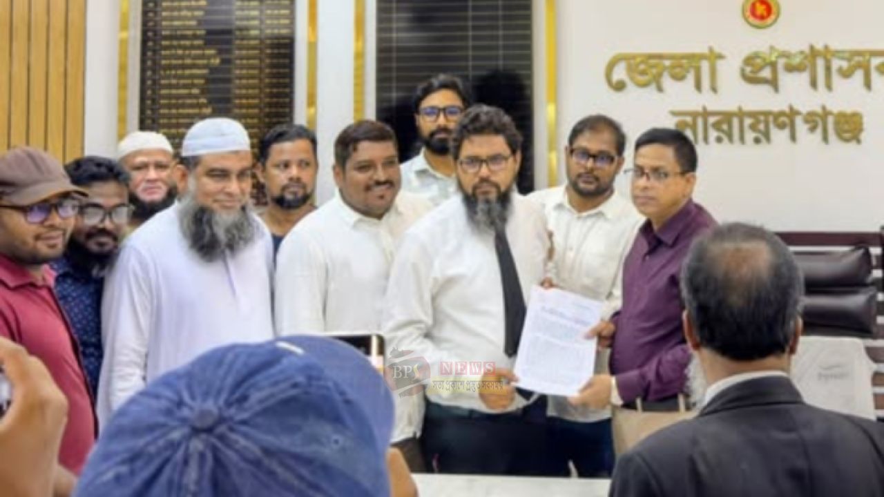 কাশীপুরকে সিটির আওতায় না আনার দাবিতে ডিসির কাছে আবেদন