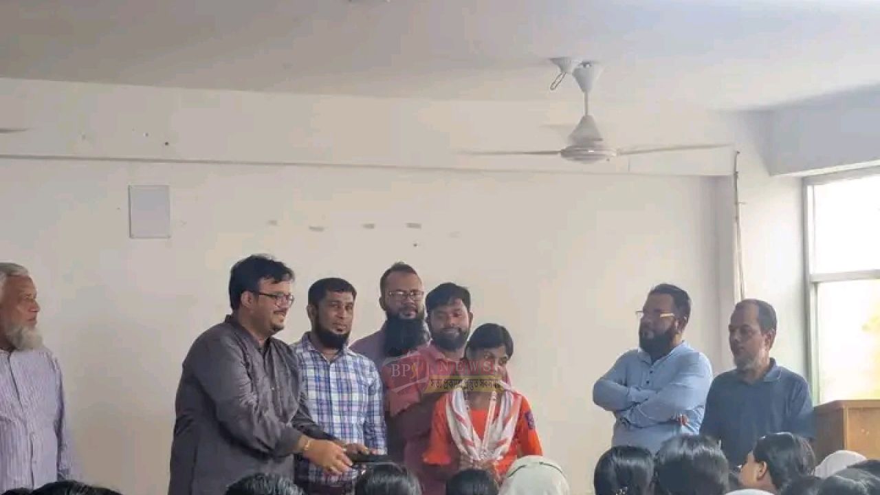 ডেঙ্গু প্রতিরোধে নারায়ণগঞ্জ সিটি করপোরেশনের সচেতনতামূলক উদ্যোগ