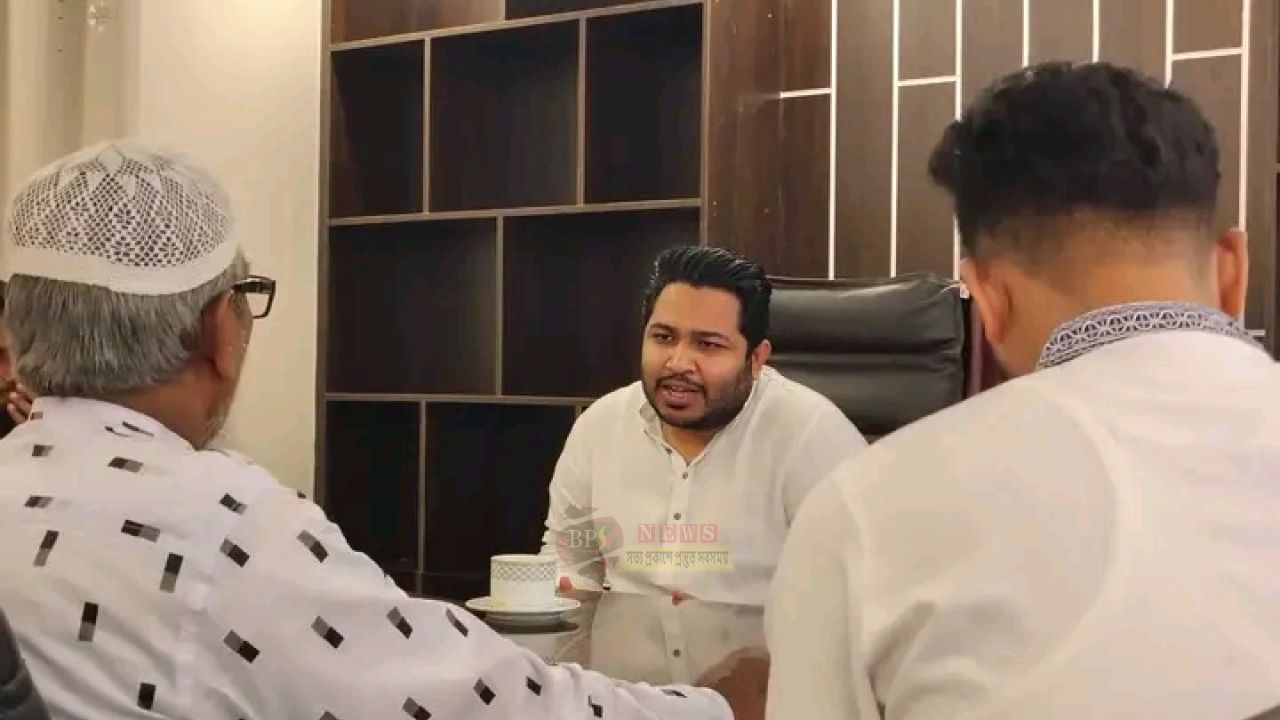জনগণের কথা শুনতে সদর উপজেলা পরিষদে এমপি আব্দুল্লাহ আল আমিন