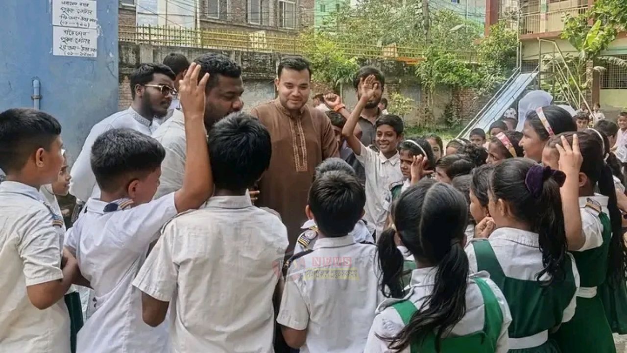 পশ্চিম মাসদাইর সরকারি প্রাথমিক বিদ্যালয় পরিদর্শনে এনসিপি নেতা জুবায়ের