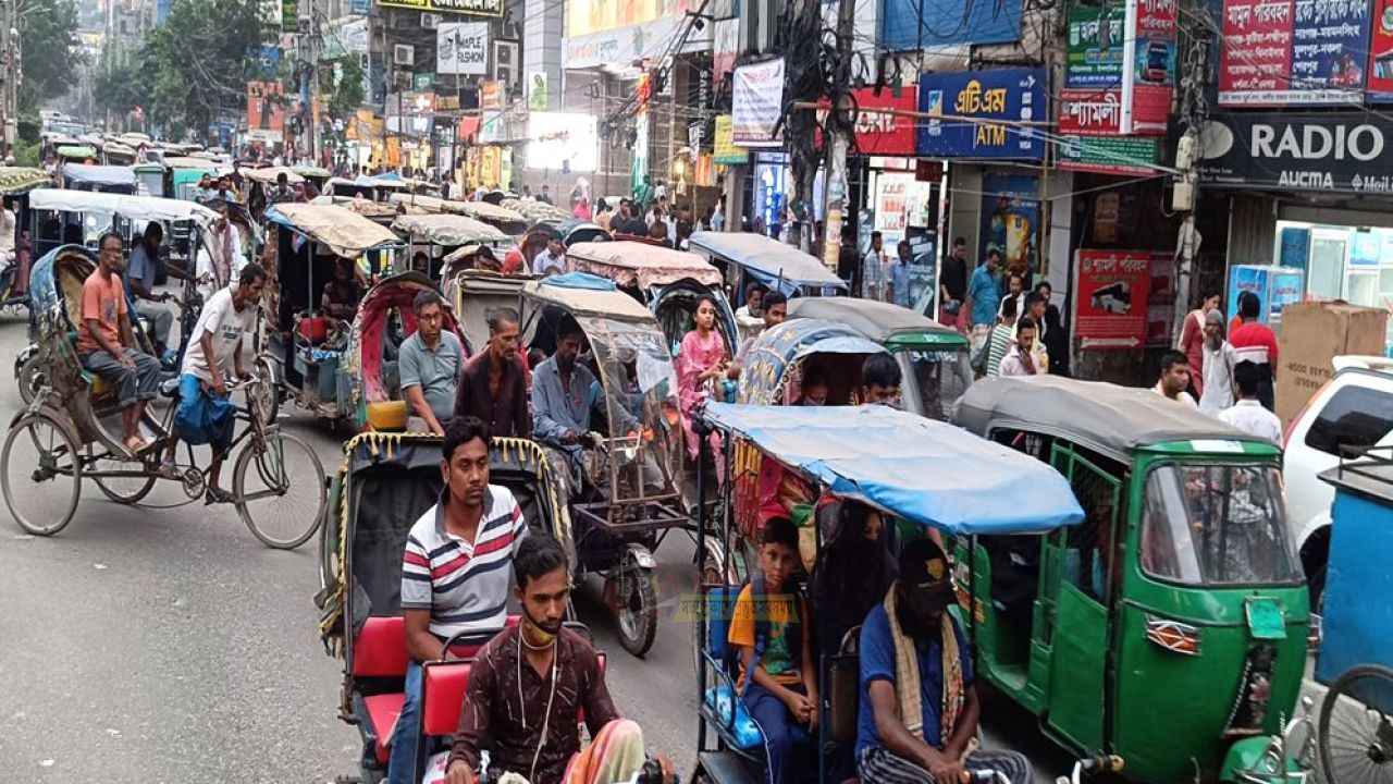 নারায়ণগঞ্জে অটোরিকশা নিয়ন্ত্রণে আসছে নতুন ব্যবস্থা