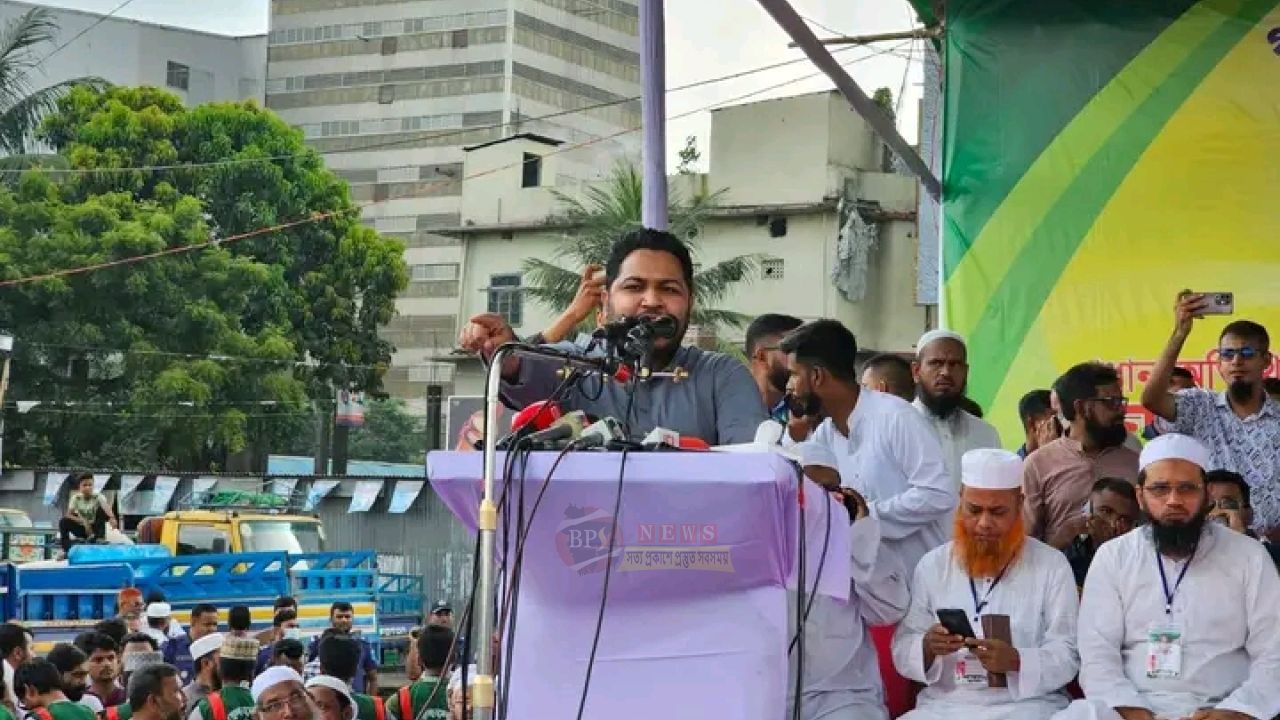 চিটাগাংরোডে লংমার্চের পথসভায় আব্দুল্লাহ আল আমিন