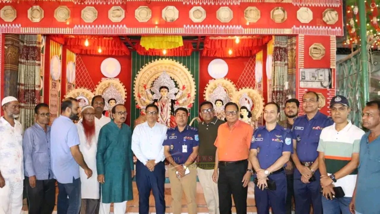 নারায়ণগঞ্জে ২৪০ পূজামণ্ডপে চার স্তরের নিরাপত্তা, প্রস্তুতি পরিদর্শনে ডিসি-এসপি