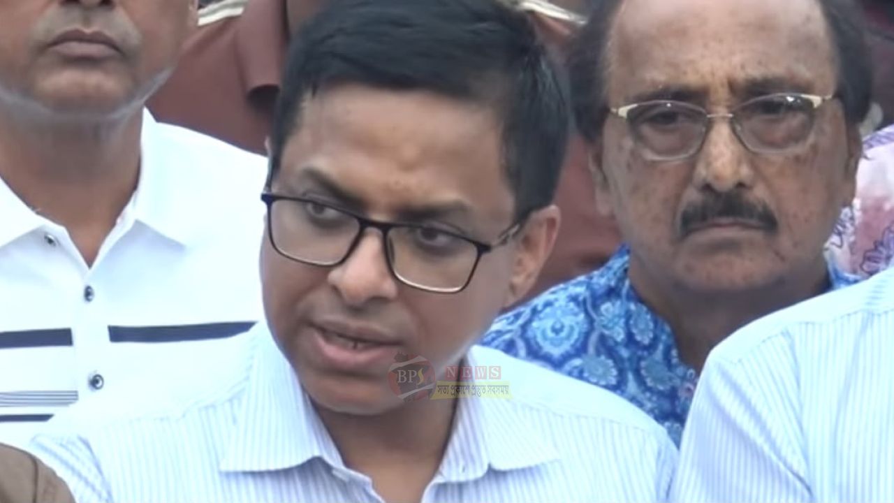 শান্তিপূর্ণভাবে দুর্গাপূজা সম্পন্ন হয়েছে: ডিসি রায়হান কবির